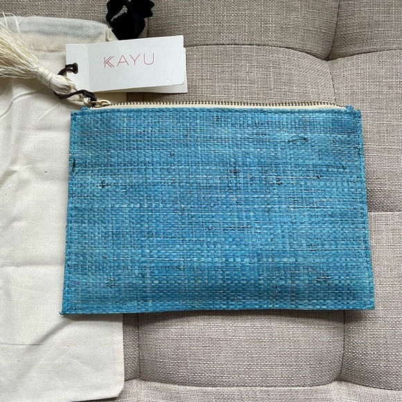 KAYU zip pouch - Picture 3 of 5